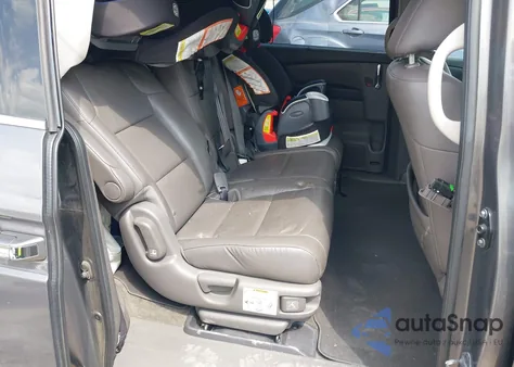 2014 Honda Odyssey Touring/Touring Elite z USA, uszkodzony, nr VIN 5FNRL5H99EB138952